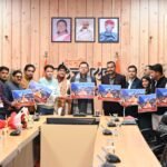 मुख्यमंत्री ने पैंली-पैंली बार उत्तराखण्डी गीत का किया विमोचन