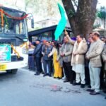 सीएम धामी ने 112 नई बसों को दिखाई हरी झंडी