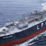 भारतीय एलपीजी टैंकरों ने पार किया होर्मुज जलडमरूमध्य