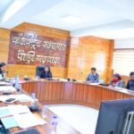 राजस्व वसूली, गैस वितरण, अतिक्रमण और एसआईआर की प्रगति की समीक्षा, जिलाधिकारी ने दिए कड़े निर्देश