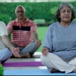 50-60 साल की उम्र में रहना चाहते है फिट, सही डाइट और एक्सरसाइज से धीमा करें बुढ़ापे का असर