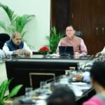 लंबित शिकायतों के निस्तारण के लिए चलाया जाए विशेष अभियान- सीएम धामी