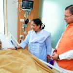 मुख्यमंत्री धामी ने मैक्स अस्पताल पहुंचकर पूर्व मुख्यमंत्री भुवन चंद्र खंडूरी का जाना हालचाल