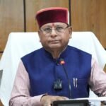 मंत्री खजान दास ने विभागीय अधिकारियों के साथ की समीक्षा बैठक