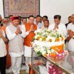 मुख्यमंत्री धामी ने खण्डूड़ी को श्रद्धांजलि दी