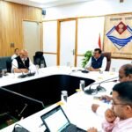 पशुओं के लिए स्वास्थ्य सुविधाएं उपलब्ध कराने के निर्देश दिए