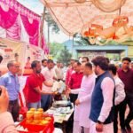 जन सेवा शिविर आयोजित किया