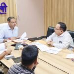 जिलाधिकारी ने समीक्षा बैठक आयोजित की