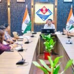 डीएम ने की ई-आफिस प्रगति समीक्षा, तकनीकी समस्याओं के शीघ्र समाधान के दिए निर्देश